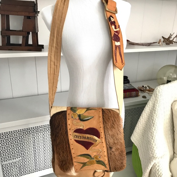 Chick on a Mission! Handmade Dutch Purse - Picture 1 of 8